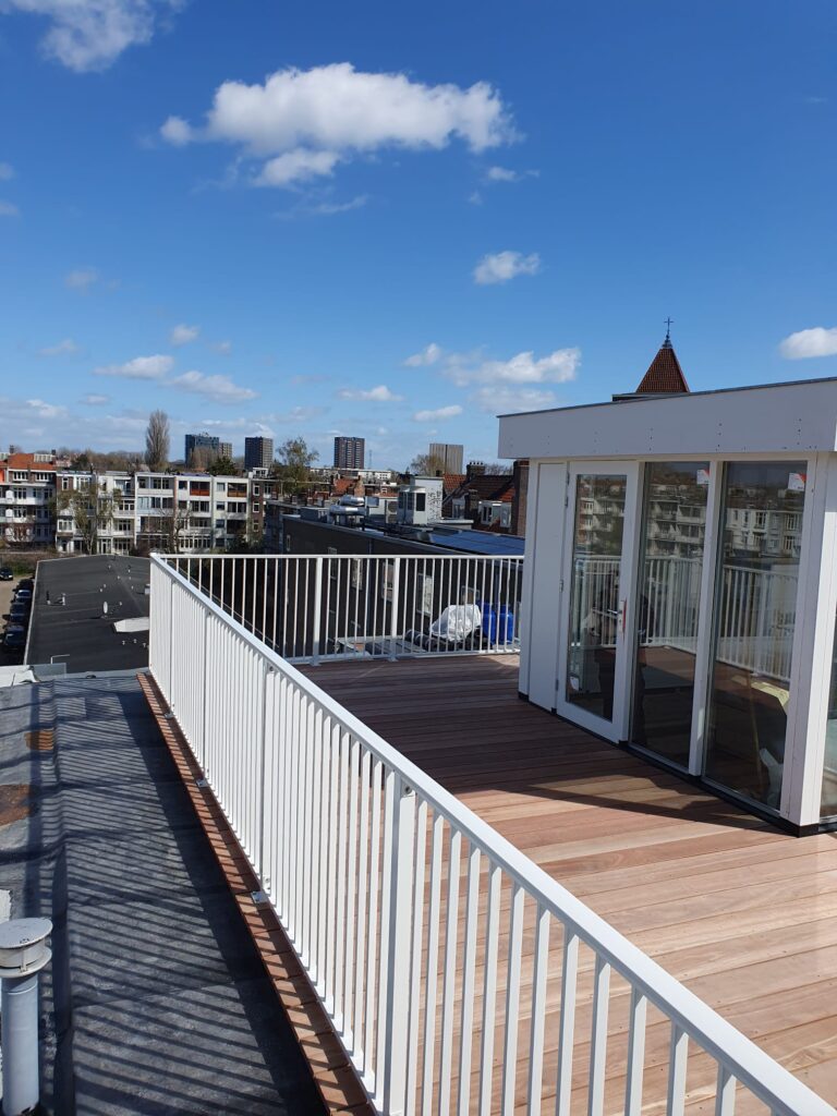 Vlonders terras CT hekwerk